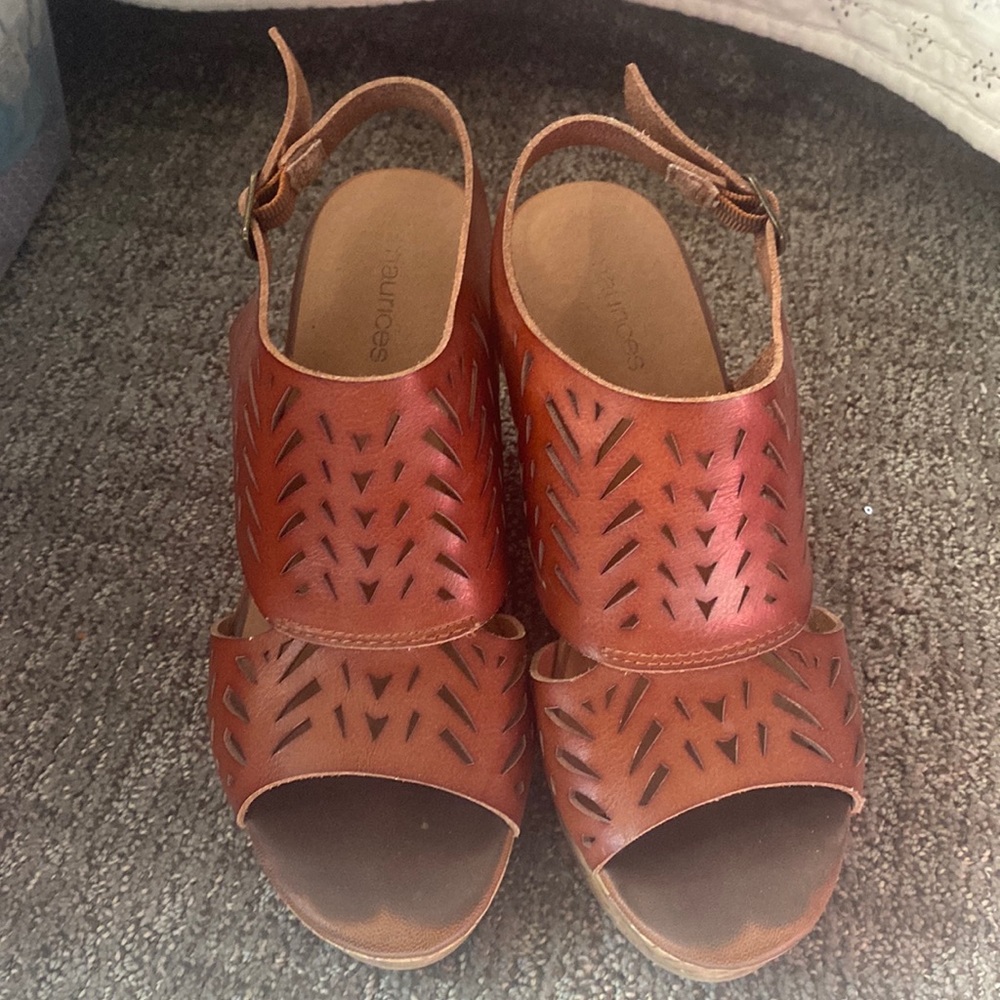 Maurices Heels